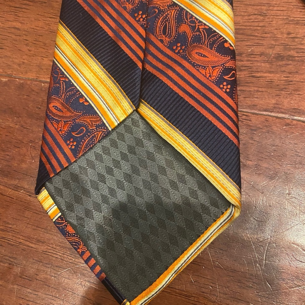 Silk tie - Picture 4 of 5